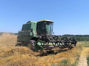 John Deere model 1075 - imagine 3