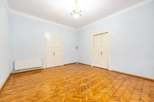 Apartament nemobilat, 3 camere, etaj 1, Bld.Revoluției - imagine 9