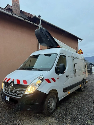 Renault Master echipat cu nacelă - imagine 2