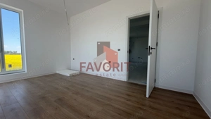 2 camere | Etaj 1 | Toate utilitatile | Asfalt | Transport in comun - imagine 9