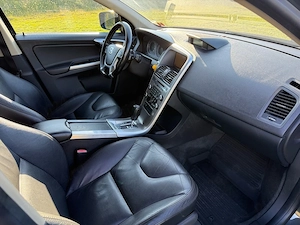 Volvo XC60  - imagine 2