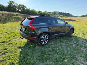 Volvo XC60  - imagine 4