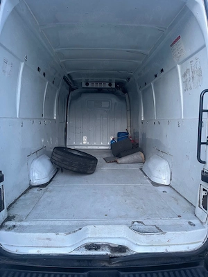 Vând Renault master 3  - imagine 2