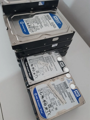 HDD-uri 3.5" & 2.5" - imagine 2