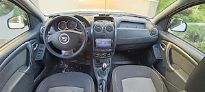 Dacia Duster 16 16v GPL 2015 - imagine 2