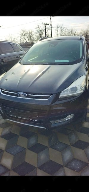 Vând Ford Kuga  - imagine 4