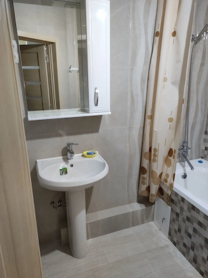 Garsonieră de închiriat în zona 13 Septembrie - imagine 3