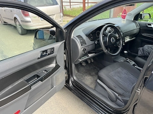 Vw Polo 1.4 tdi - imagine 4