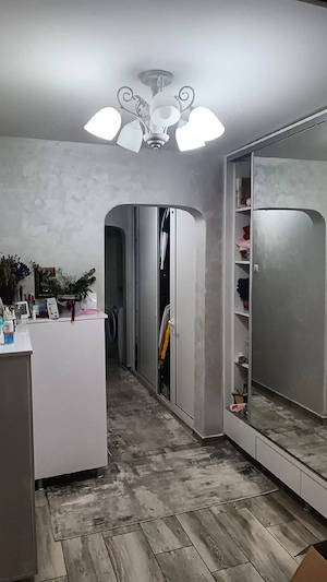vand apartament 3 camere Moara de Foc Iasi