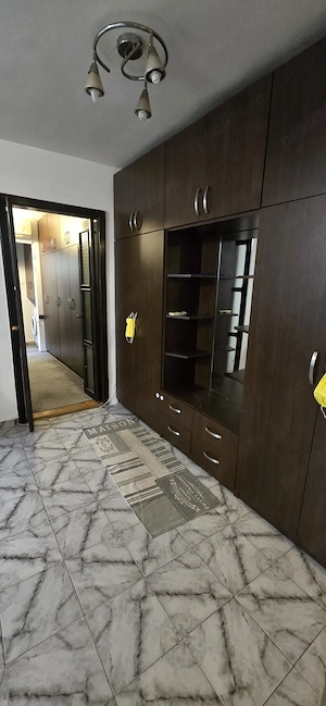 apartament cu 3 camere in zona Piata Verde pe Calea Ardului, strada Carei - imagine 3