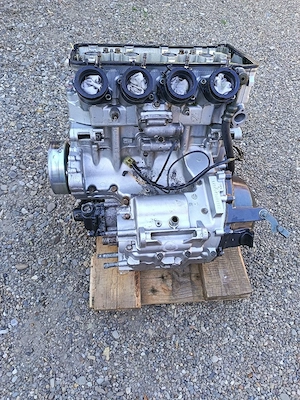 MOTOR kawasaki zx 6 r - imagine 2