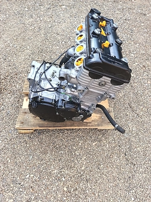 MOTOR suzuki gsxr 600 SRAD