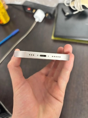 Iphone 13  roz