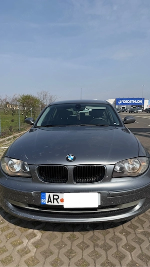 BMW Seria 1 2009  - imagine 4