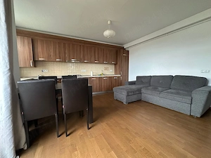 Apartment 3 camere de inchiriat