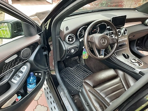Mercedes GLC 4 4 - imagine 5