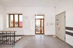 Proprietate istorică în inima Târgu Secuiesc! - imagine 11