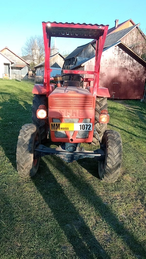 Vând tractor 4x4  - imagine 8