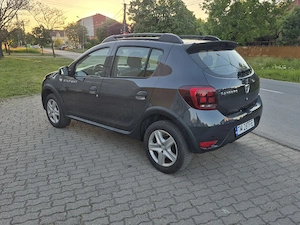 Dacia Sandero Stepway 2018 1,5 Dci 90000 Km - imagine 2