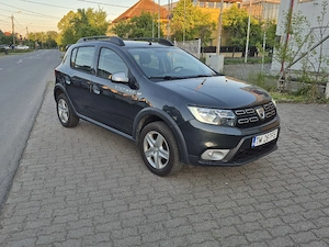Dacia Sandero Stepway 2018 1,5 Dci 90000 Km - imagine 3