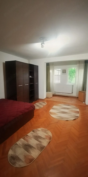Brancoveanu, apartament deosebit cu o camera parter