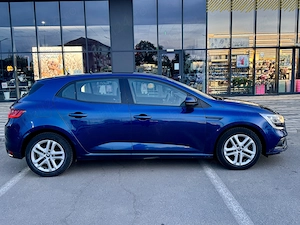 Renault Megane 1.3 TCe   2020   Pilot automat  Benzină - imagine 3