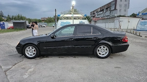 Mercedes Benz E220 CDI - imagine 2