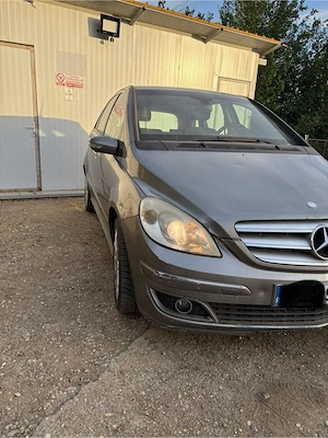 Mercedes B Class 200 - imagine 2