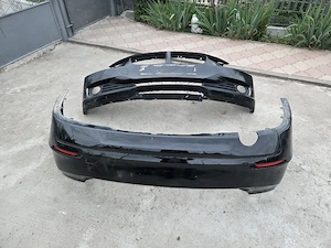 Bara fata/spate Bmw F30