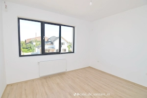 Casa Crevedia - imagine 3
