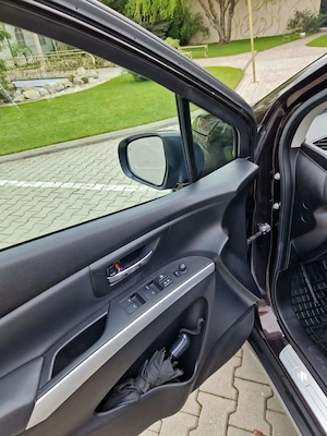 Suzuki sx4 scross - imagine 9