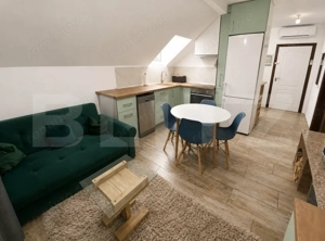 Apartament 3 camere, la mansardă intrare separată, 50 mp, zona Plopi - imagine 2