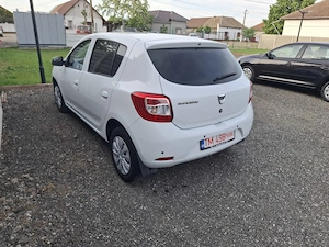 Dacia Sandero 1.5DCI an 2014, Posibil vanzarea in RATE - imagine 4
