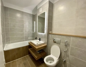 CENTRAL - 2 CAM - ETAJUL 2 - LIFT - PANOURI SOLARE - imagine 3