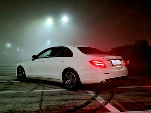 Mercedez Benz E Class, 1.6 Diesel, Automata, consum mic - imagine 2