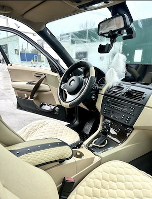 Vând BMW X3 3.0i xDrive 231CP 6 cilindri Automat Panoramic  - imagine 5