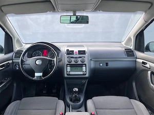 Volkswagen Touran 2008 2.0 tdi 140cp R-line  - imagine 7