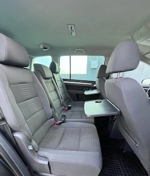 Volkswagen Touran 2008 2.0 tdi 140cp R-line  - imagine 9