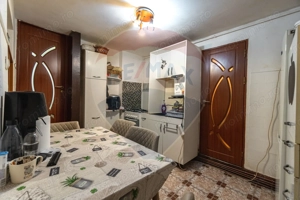 CASA COMPUSA DIN 2 APARTAMENTE, SCHEII BRASOVULUI| COMISION 0 - imagine 16