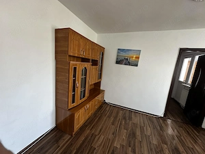 Ofer la închiriere apartament 2 camere pe Str.Alecu Russo 11 - imagine 2