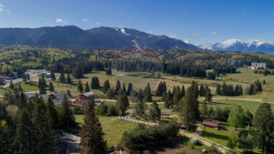 Poiana Brașov | teren cu panoramă largă către munți - imagine 4