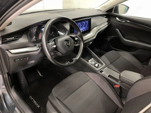 Skoda Octavia - imagine 5