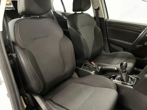 Renault Megane - imagine 9