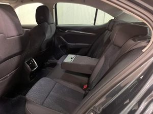 Skoda Octavia - imagine 12