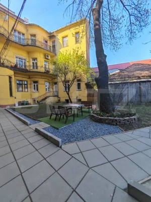 Cladire istorica, apartament 2 dormitoare, decomandat, zona Sinaia - imagine 11