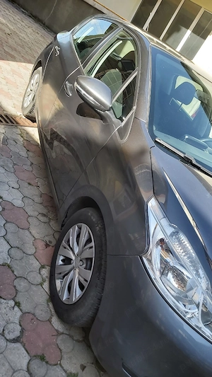 peugeot 208 1.4hdi,104000km,an 2014