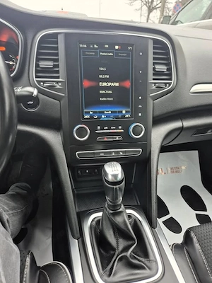 Benzina 2017 Bose Edition - imagine 3