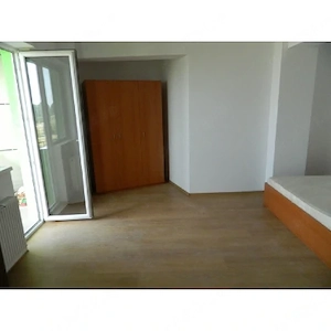 Inchiriez apartament 1 camera