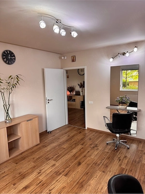 Camera 14 m2 in salon Braytim  - imagine 3