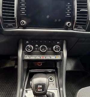 2021 DSG 4x4 cu doar 115.299km - imagine 5